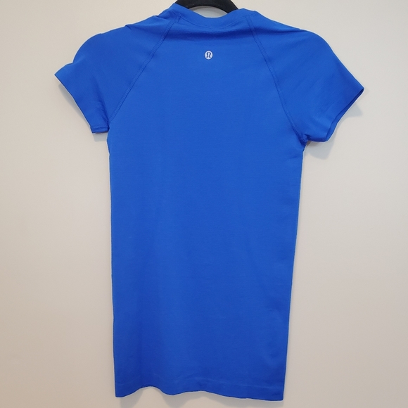 Lululemon Swiftly Tech Short Sleeve Sz 4 - Picture 3 of 8